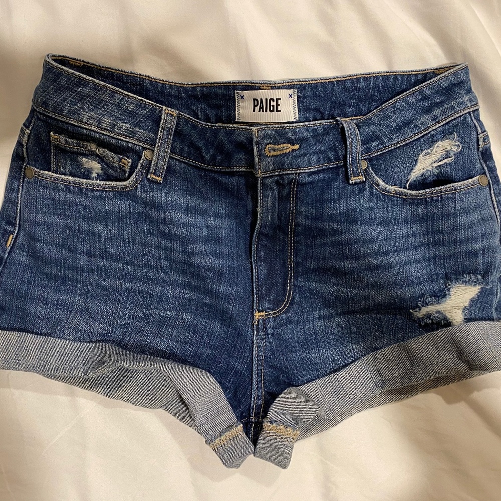 Paige Shorts Size 27